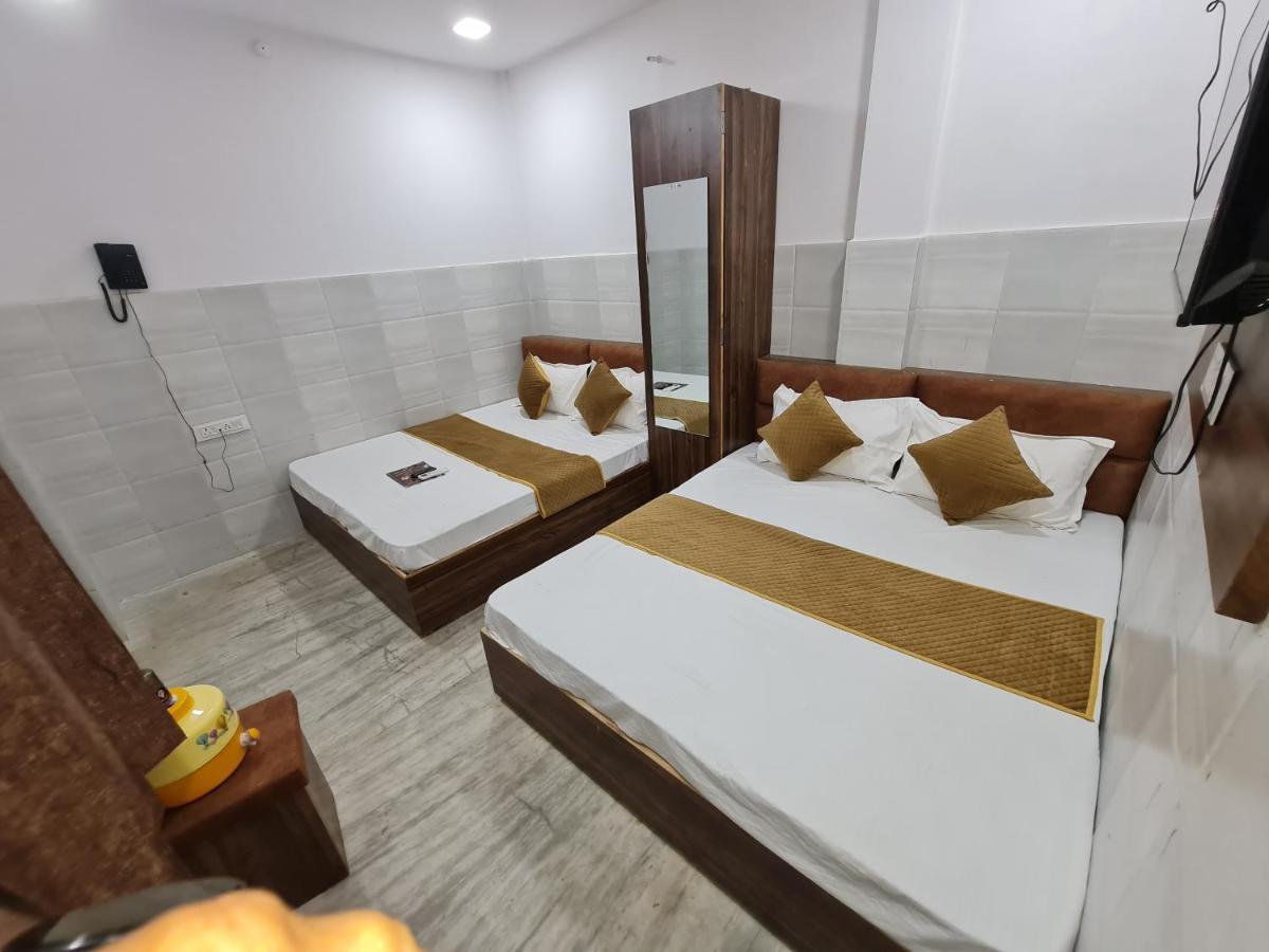 Hotel Sms Adžmér Exteriér fotografie