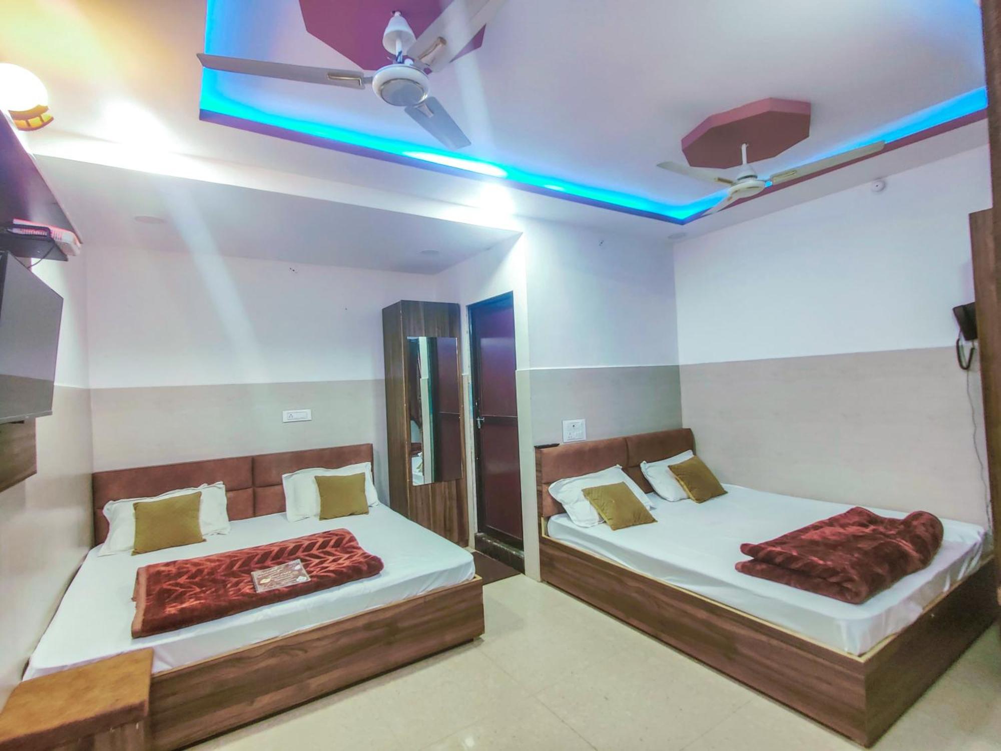 Hotel Sms Adžmér Exteriér fotografie